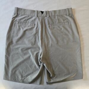Nike Golf Dri-FIT Shorts Men 34 Gray Flat Front Casual Performance